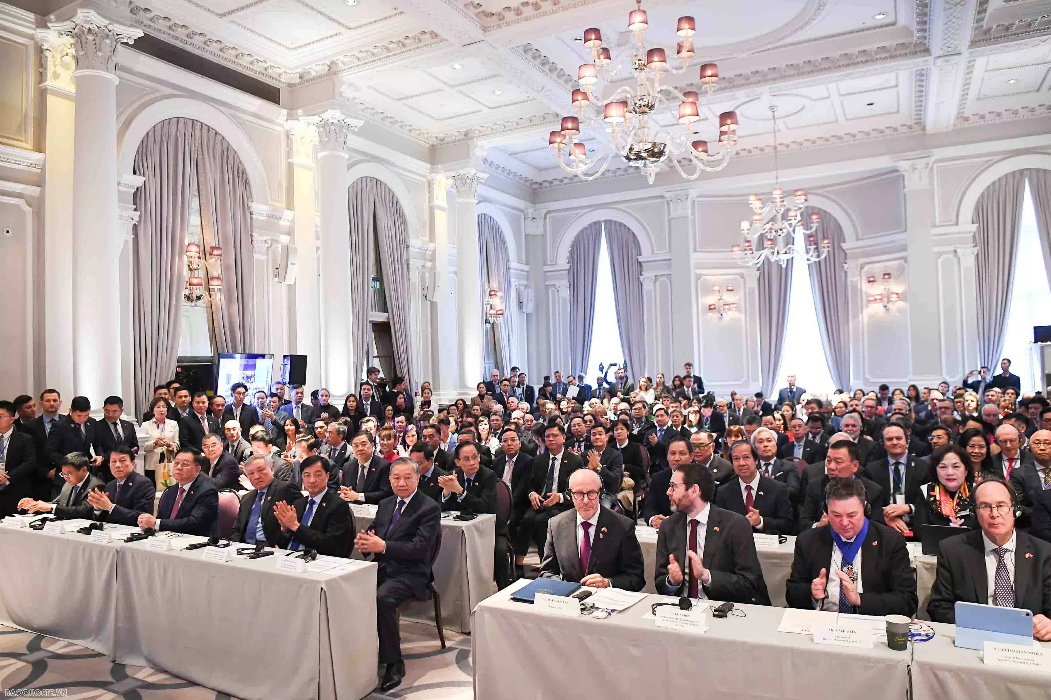 Các đại biểu tham dự Hội nghị. (Ảnh: Nguyễn Hồng) Việt Nam sẵn sàng trở thành đối tác đáng tin cậy và năng động - nơi công nghệ Anh có thể lan toả, phát triển và cùng tạo ra giá trị mới cho doanh nghi