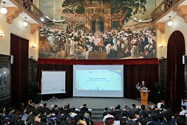 Đài Loan (Trung Quốc) hỗ trợ Việt Nam đào tạo nhân lực trình độ cao cho ngành công nghiệp bán dẫn