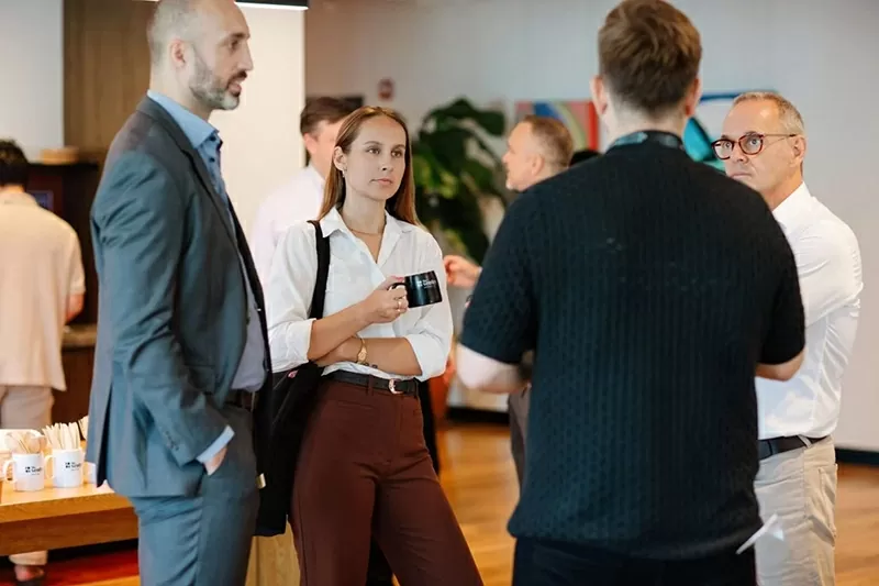 Quản lý nơi làm việc thuận tiện, dễ dàng với Coworking Space của The Sentry Quản lý nơi làm việc thuận tiện, dễ dàng với Coworking Space của The Sentry