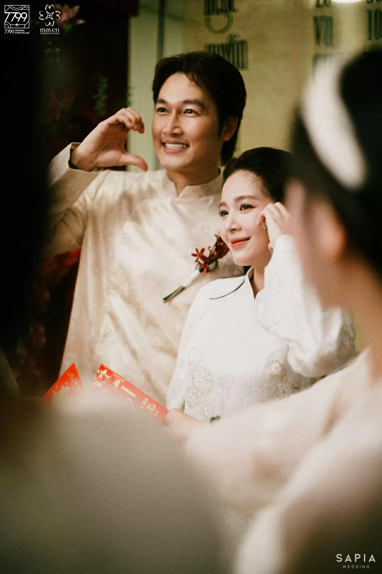 Diễn viên Ngọc Huyền xinh đẹp, rạng rỡ trong lễ ăn hỏi với Đình Tú Diễn viên Ngọc Huyền xinh đẹp, rạng rỡ trong lễ ăn hỏi với Đình Tú