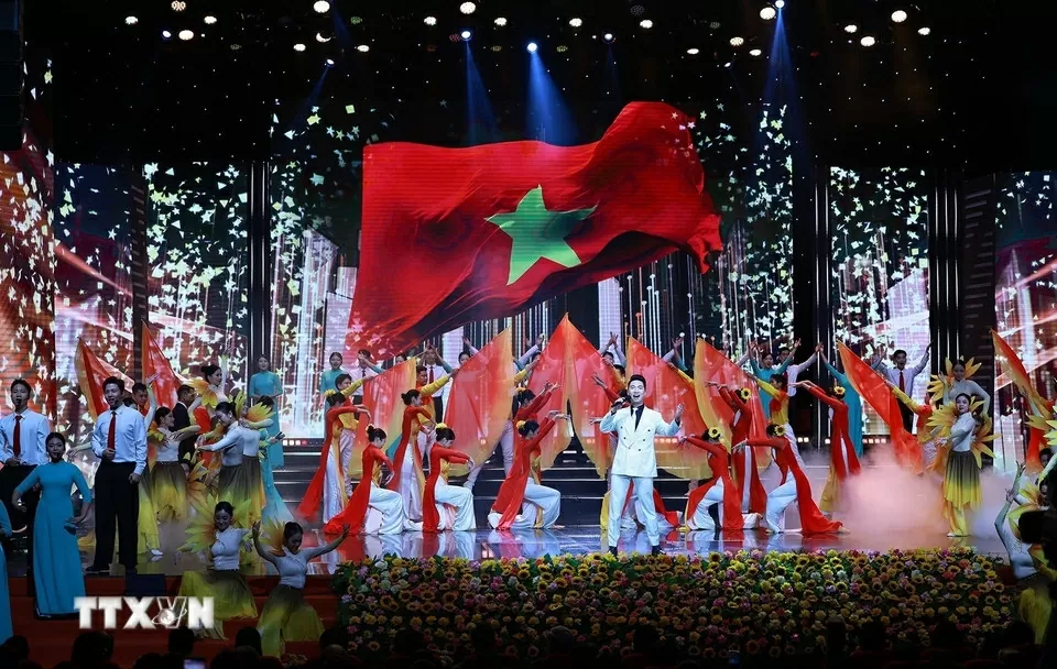 Thủ tướng Phạm Minh Chính dự lễ trao giải báo chí toàn quốc phòng, chống tham nhũng, lãng phí, tiêu cực Thủ tướng Phạm Minh Chính dự lễ trao giải báo chí toàn quốc phòng, chống tham nhũng, lãng phí, tiêu cực