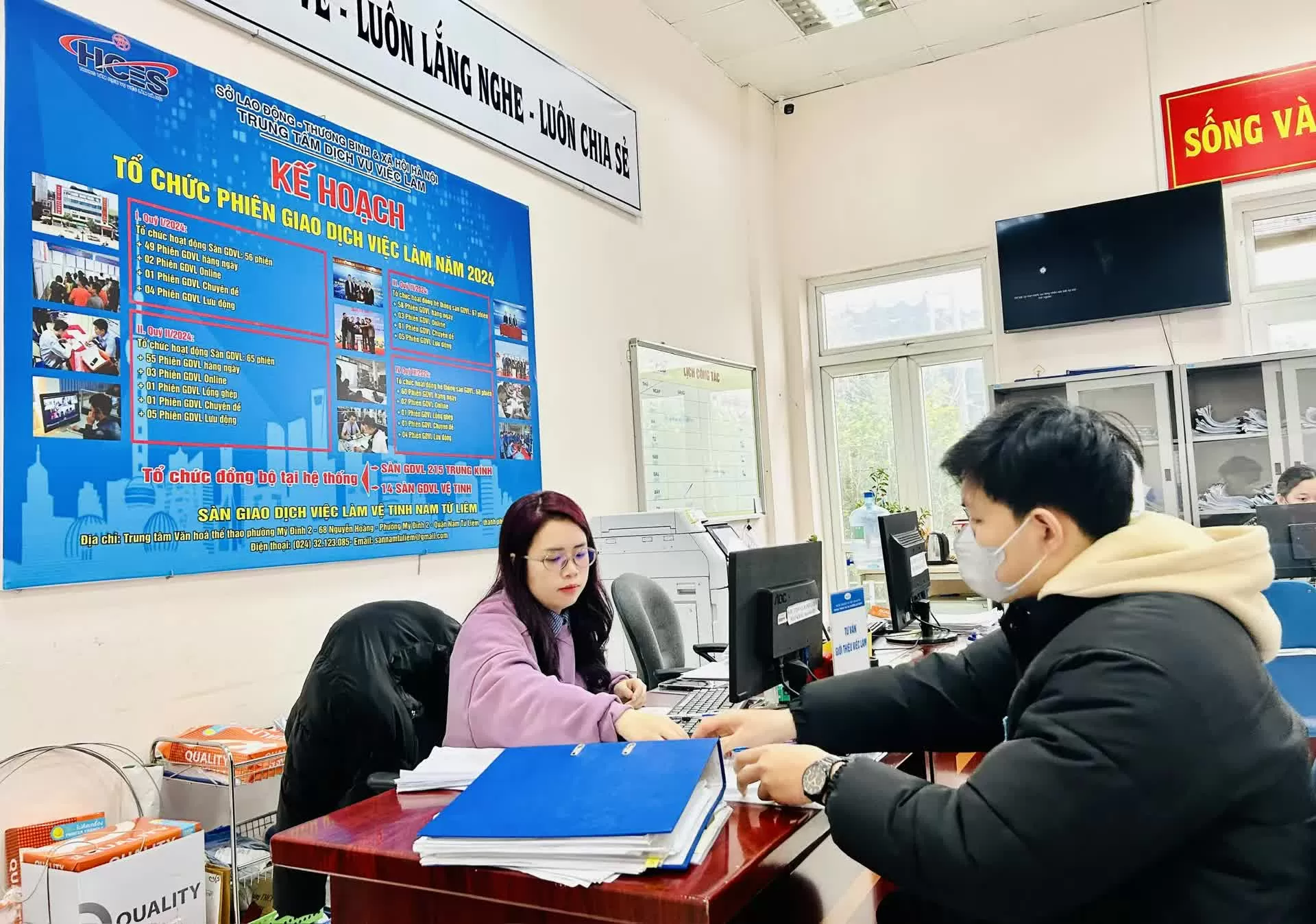 Hà Nội khát vọng vươn tầm: Bứt phá từ sức mạnh con người Hà Nội khát vọng vươn tầm: Bứt phá từ sức mạnh con người