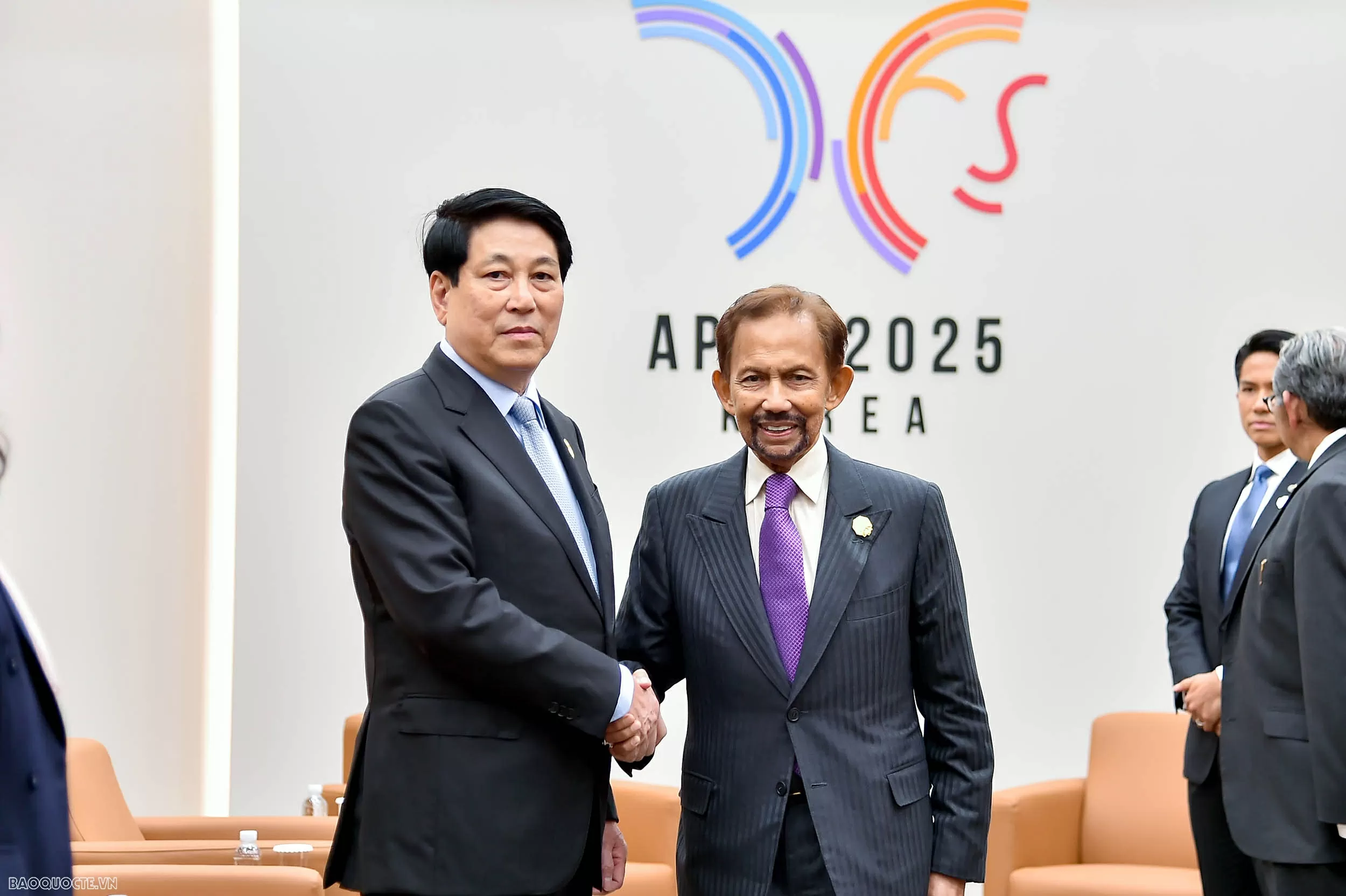 Chủ tịch nước Lương Cường tiếp Quốc vương Brunei Hassanal Bolkiah