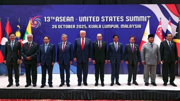 Tổng thống Trump công du châu Á: Chuyến đi nhiều thông điệp