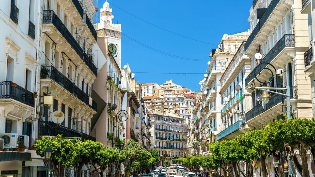 Algeria lọt top 10 điểm đến đầu tư hấp dẫn nhất châu Phi giai đoạn 2025-2026