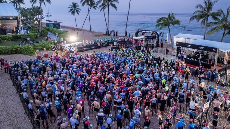 Hàng nghìn vận động viên trong nước và quốc tế dự Giải BIM Group IRONMAN 70.3 Phú Quốc 2025