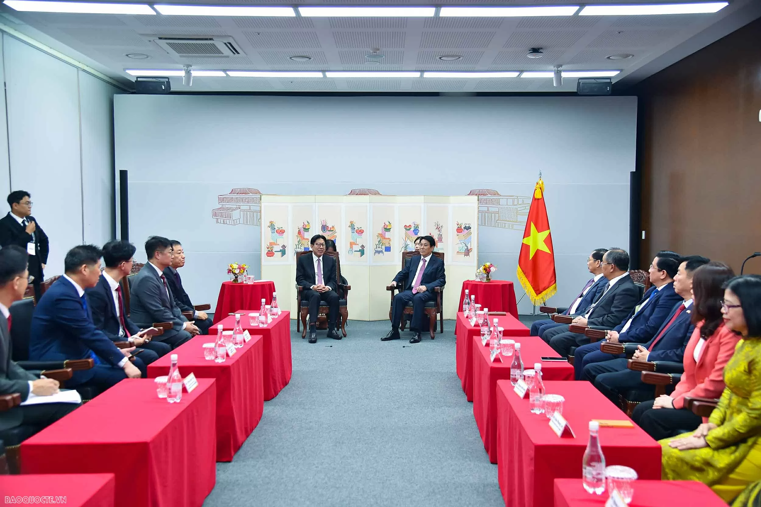 Chủ tịch nước Lương Cường tiếp Thị trưởng Thành phố Busan Chủ tịch nước Lương Cường tiếp Thị trưởng Thành phố Busan