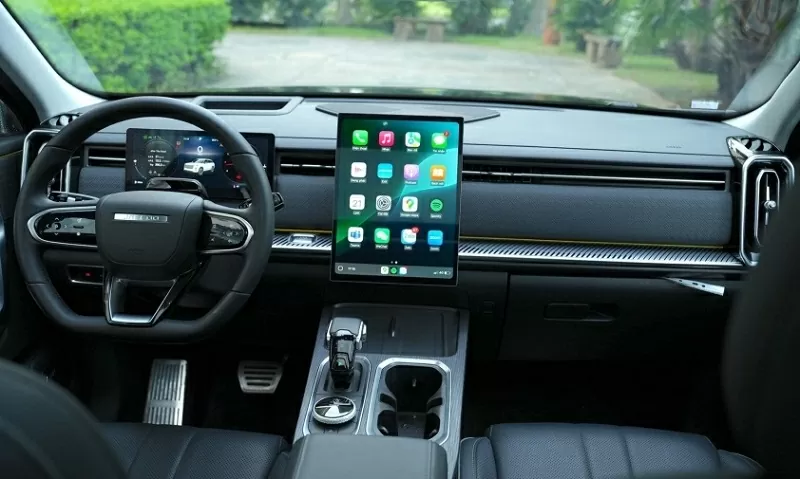 Màn hình giải trí trung tâm của Jaecoo J7 AWD Individual đã được nâng cấp lên 14,8 inch.