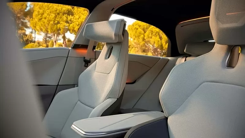 Hàng ghế trước của Toyota Corolla Concept.