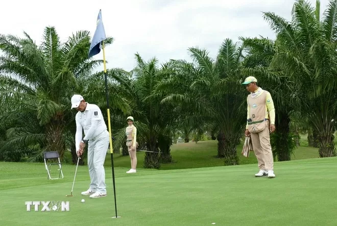 Tăng cường giao lưu, thắt chặt quan hệ giữa Việt Nam và các nước trong khu vực