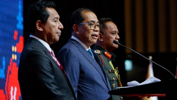 Trung Quốc ra cam kết về Biển Đông