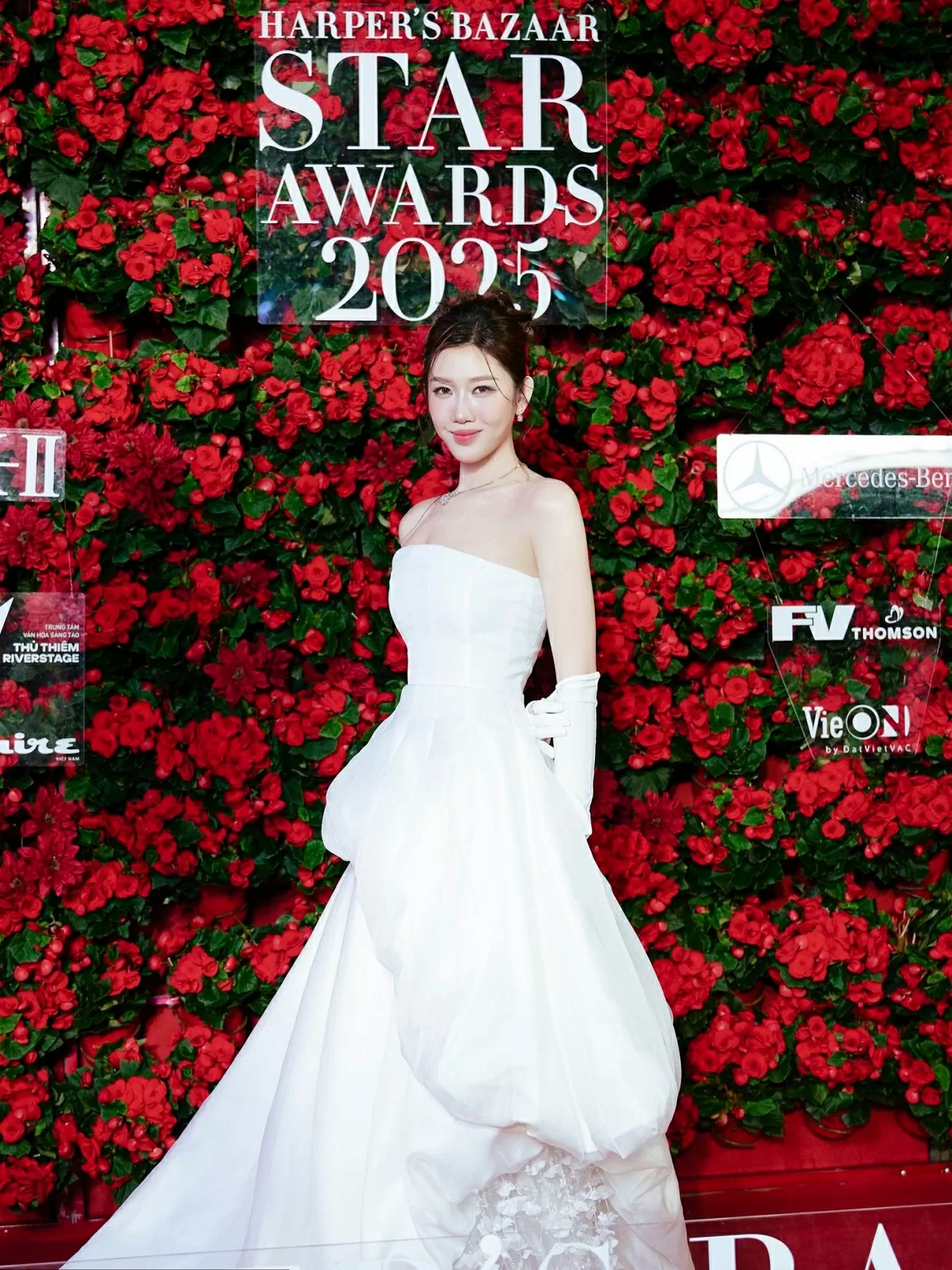 Diễn viên Thúy Ngân