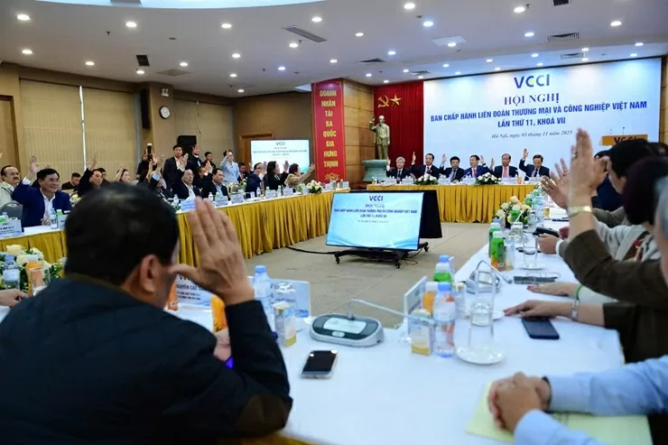 Ông Hồ Sỹ Hùng giữ chức Chủ tịch VCCI