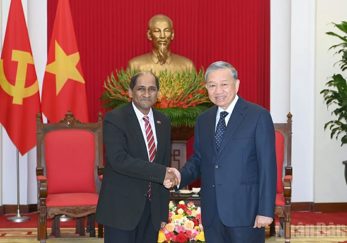 Tổng Bí thư Tô Lâm tiếp Đại sứ Singapore Jaya Ratnam chào từ biệt