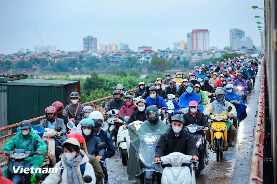 Cầu Chương Dương gồng gánh lượng lớn phương tiện khi cấm đường cầu Long Biên