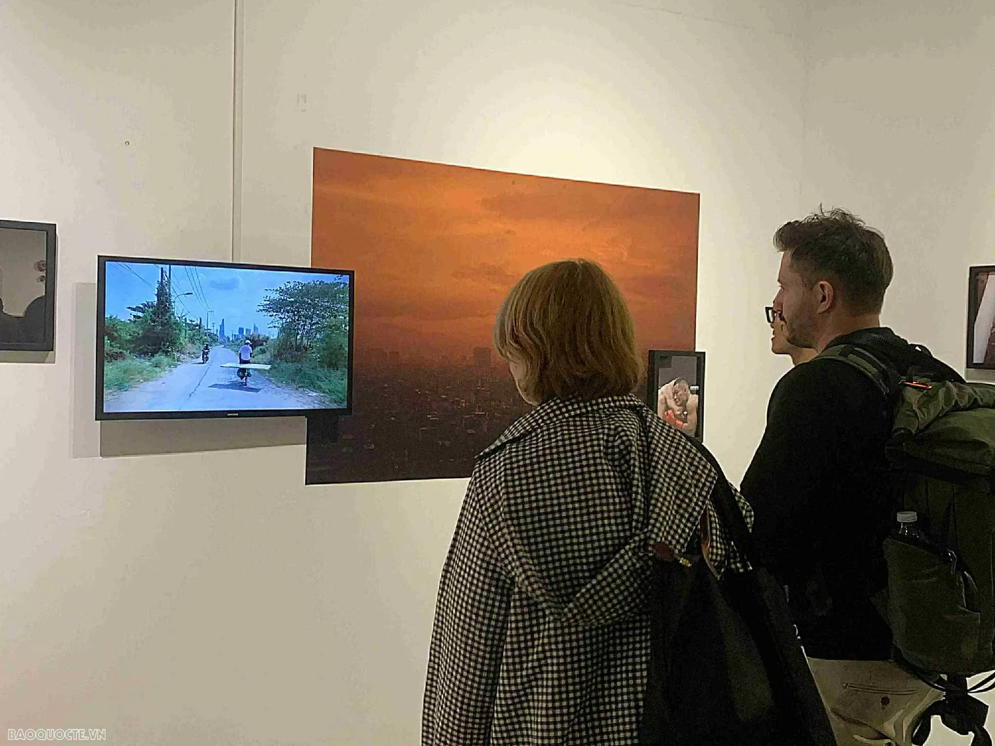 Đắm chìm vào không gian điện ảnh đương đại Thụy Sỹ với triển lãm 'Thời gian và những thành phố' 2025