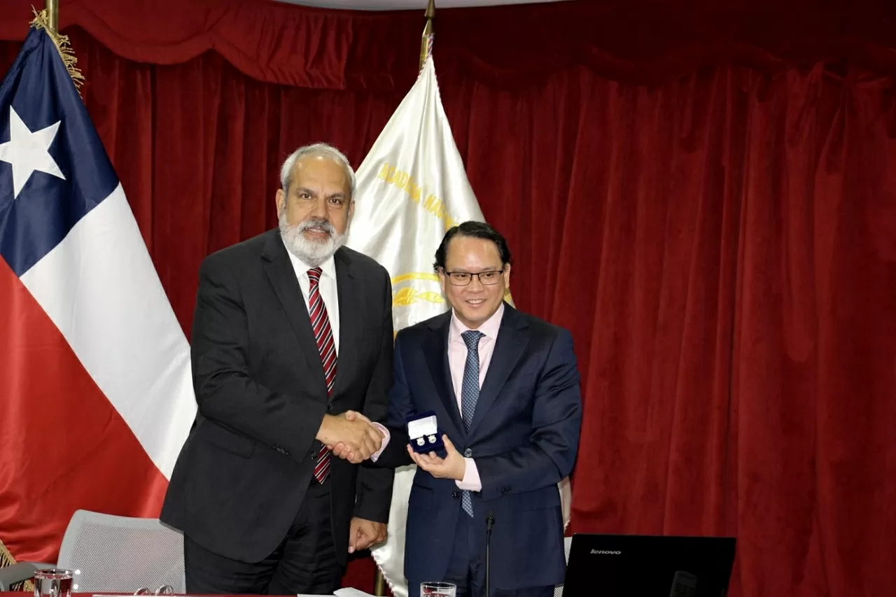 Việt Nam chủ trương giải quyết mọi khác biệt bằng biện pháp hòa bình, kiềm chế và đối thoại