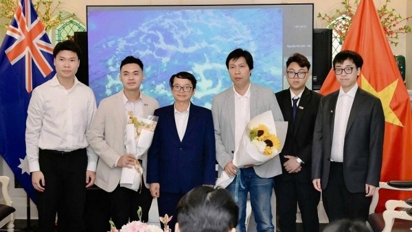 Trí thức trẻ Việt Nam tại Australia góp ý Dự thảo Văn kiện Đại hội Đảng XIV