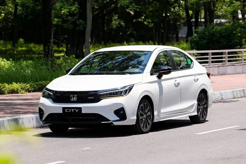 Cả ba phiên bản của Honda City đều được miễn 100% lệ phí trước bạ, với giá trị hỗ trợ dao động từ 50 đến 57 triệu đồng. Cả ba phiên bản của Honda City đều được miễn 100% lệ phí trước bạ, với giá trị hỗ trợ dao động từ 50 đến 57 triệu đồng.