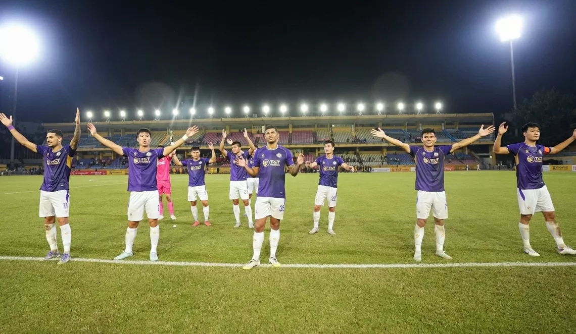 CLB Hà Nội 4-0 PVF-CAND: Hoàng Hên phô diễn đẳng cấp