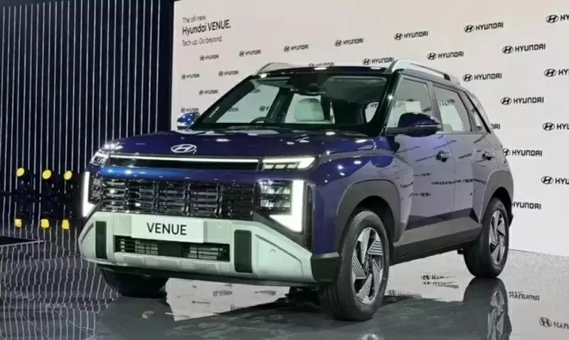 Hyundai Venue 2026 được mở rộng kích thước, mang đến diện mạo bề thế hơn trong phân khúc SUV hạng A. 