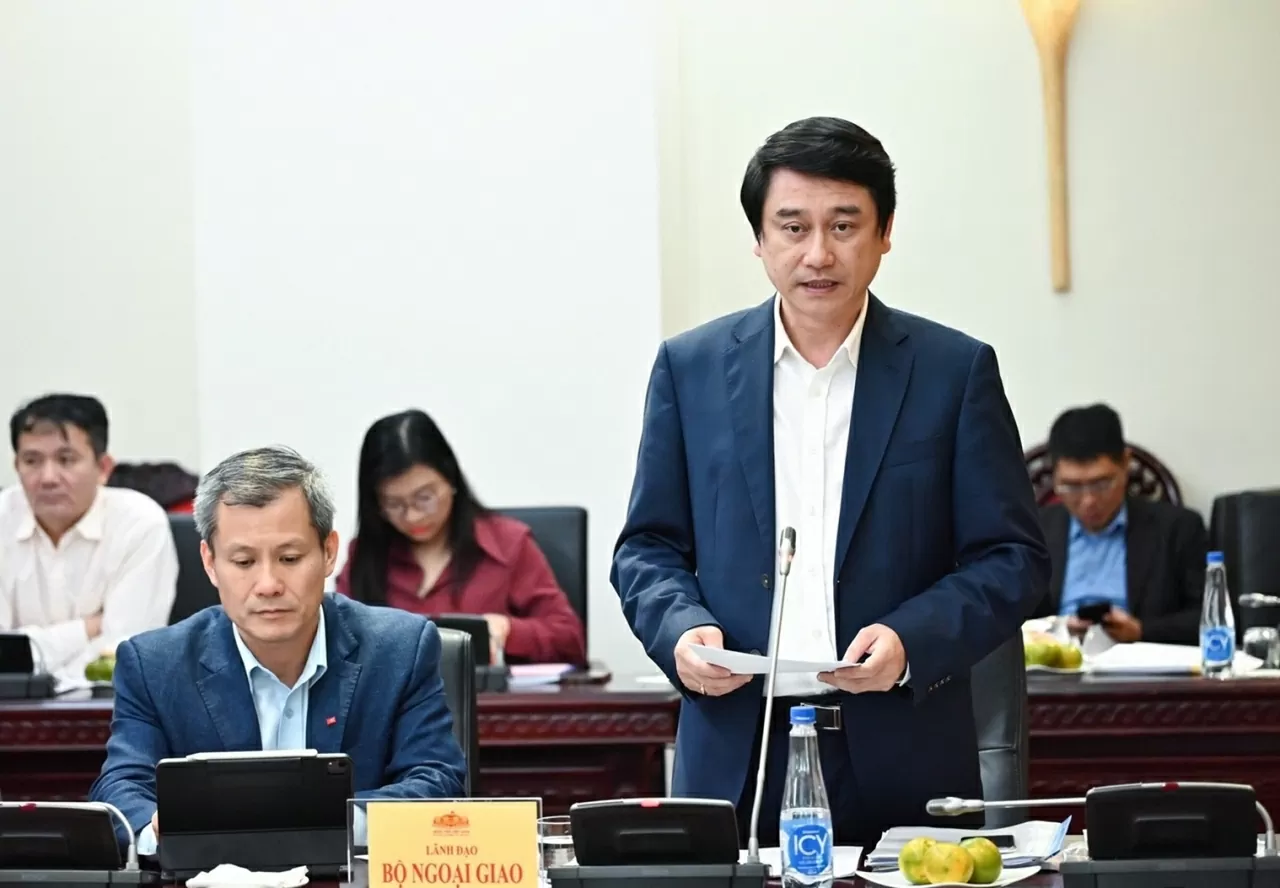 Một số cơ chế, chính sách đặc thù nhằm nâng cao hiệu quả công tác hội nhập quốc tế tại phiên họp thẩm tra của Quốc hội