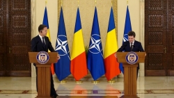 NATO hạ thấp lo ngại về việc Mỹ rút quân ở sườn Đông, nói 