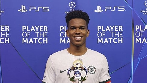 Được UEFA vinh danh, sao trẻ Estevao đi vào lịch sử Nam Mỹ