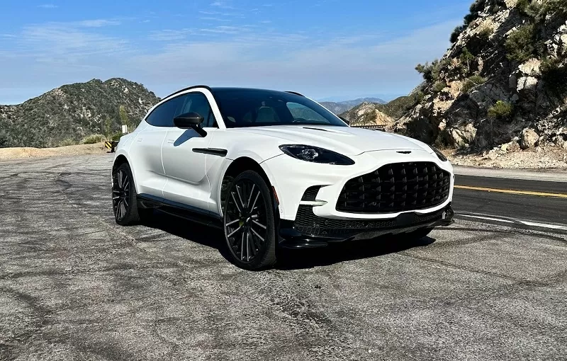 Cập nhật bảng giá xe hãng Aston Martin mới nhất tháng 11/2025.