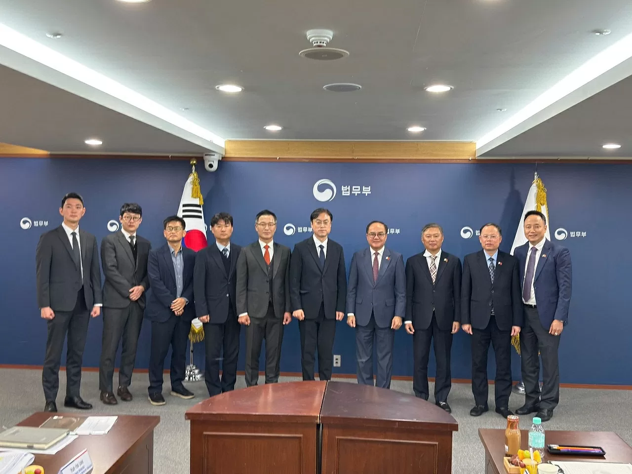 Đẩy mạnh hợp tác lao động và di cư bền vững giữa Việt Nam và Hàn Quốc