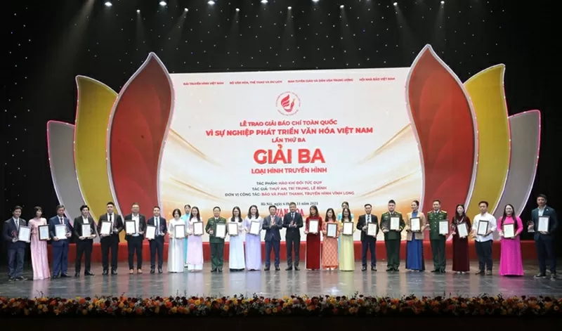 Lễ trao giải Báo chí toàn quốc ‘Vì sự nghiệp phát triển Văn hóa Việt Nam’ lần thứ III năm 2025 Lễ trao giải Báo chí toàn quốc ‘Vì sự nghiệp phát triển Văn hóa Việt Nam’ lần thứ III năm 2025