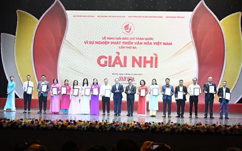 Lễ trao giải Báo chí toàn quốc ‘Vì sự nghiệp phát triển Văn hóa Việt Nam’ lần thứ III năm 2025 Lễ trao giải Báo chí toàn quốc ‘Vì sự nghiệp phát triển Văn hóa Việt Nam’ lần thứ III năm 2025