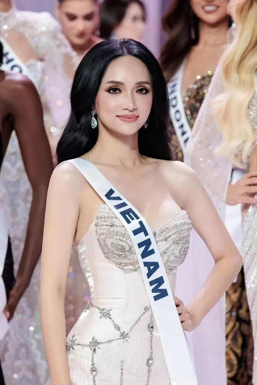 Miss Universe Vietnam - Nguyễn Hương Giang. Miss Universe Vietnam - Nguyễn Hương Giang.
