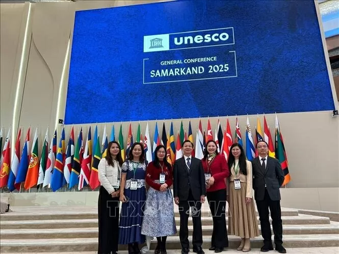 Dự thảo Nghị quyết do Việt Nam đề xuất được Đại hội đồng UNESCO đồng thuận thông qua Dự thảo Nghị quyết do Việt Nam đề xuất được Đại hội đồng UNESCO đồng thuận thông qua