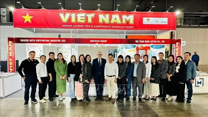 Đại sứ Marco Della Seta: Chuyến thăm Italy của Chủ tịch Quốc hội Trần Thanh Mẫn thể hiện rõ sự ưu tiên mà cả hai bên dành cho quan hệ song phương Đại sứ Italy: Chuyến thăm của Chủ tịch Quốc hội Trần Thanh Mẫn mang thông điệp về cam kết chính trị ở cấp cao nhất