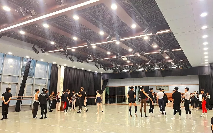 Hội thảo quốc tế K-ARTS 2025: Nghiên cứu và phát triển múa Việt Nam Hội thảo quốc tế K-ARTS 2025: Nghiên cứu và phát triển múa Việt Nam