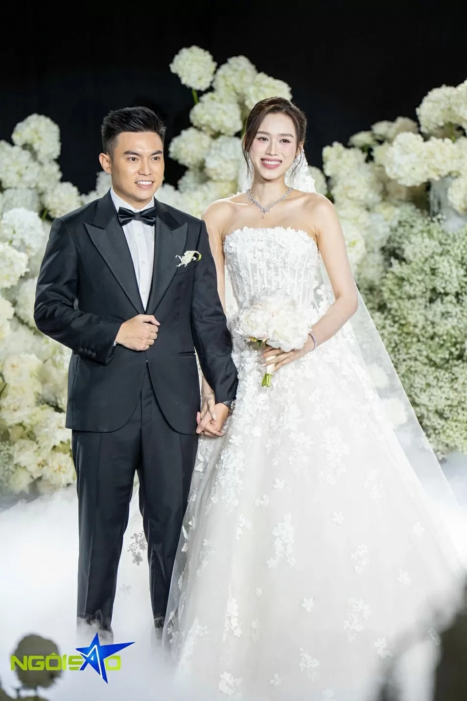 Đầm cưới Hoa hậu Đỗ Thị Hà