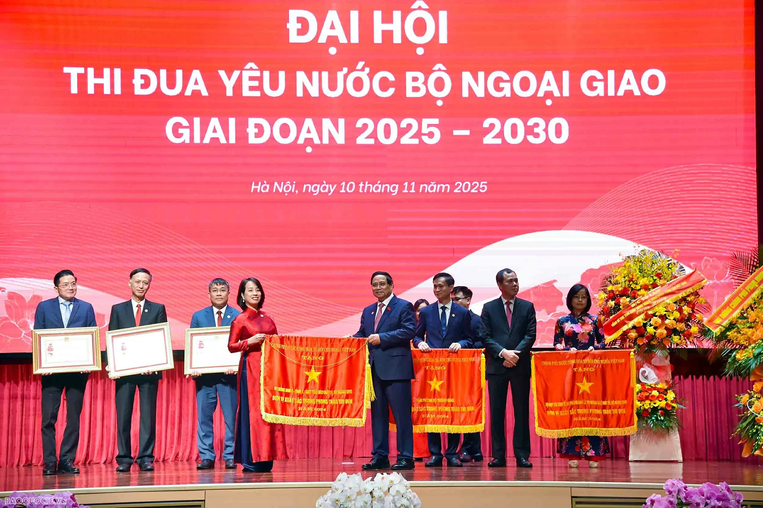 Thủ tướng Phạm Minh Chính: Xây dựng nền ngoại giao toàn diện, hiện đại, chuyên nghiệp, mang đậm bản sắc Việt Nam Thủ tướng Phạm Minh Chính: Xây dựng nền ngoại giao toàn diện, hiện đại, chuyên nghiệp, mang đậm bản sắc Việt Nam