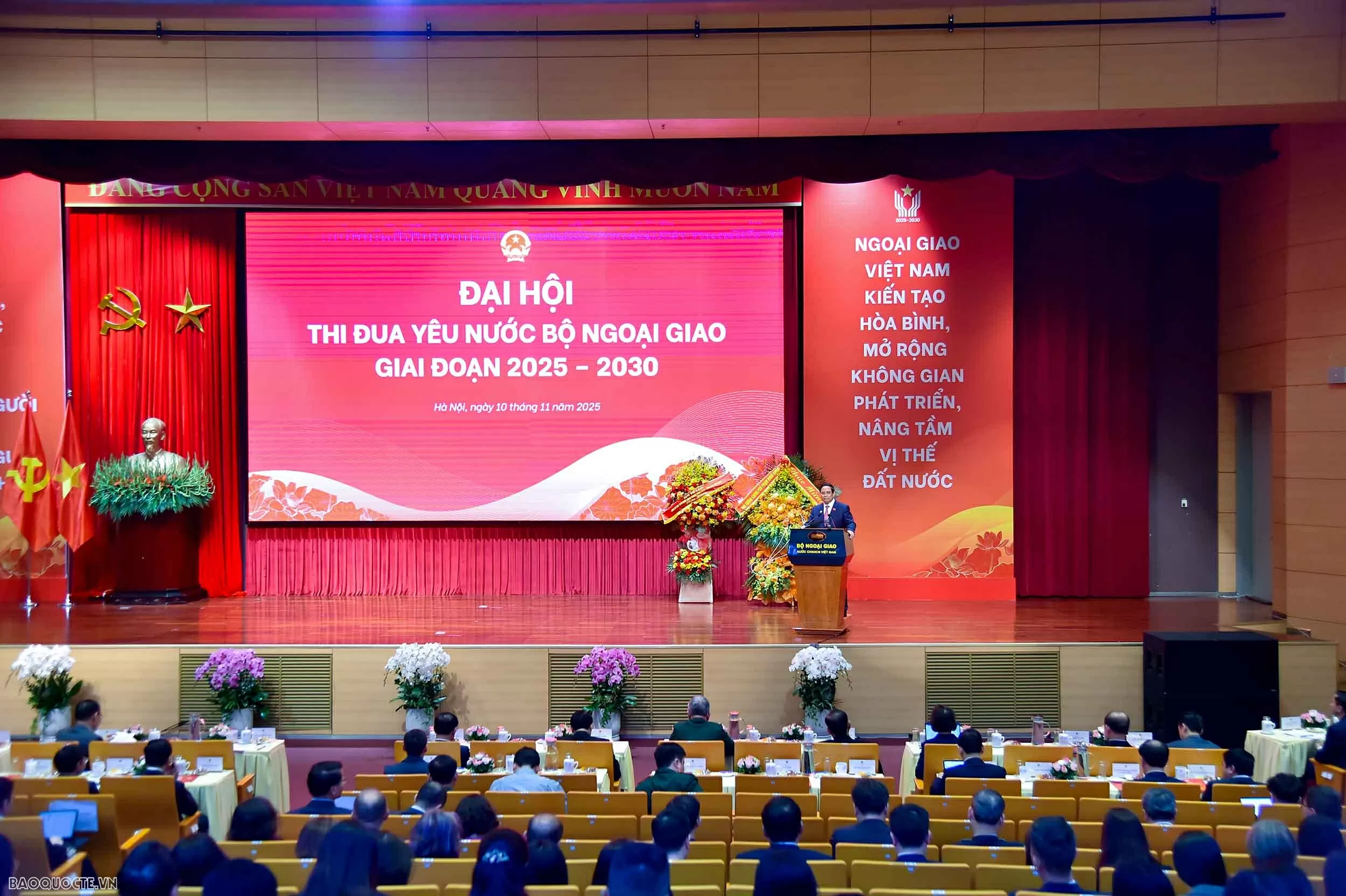 Thủ tướng Phạm Minh Chính: Xây dựng nền ngoại giao toàn diện, hiện đại, chuyên nghiệp, mang đậm bản sắc Việt Nam Thủ tướng Phạm Minh Chính: Xây dựng nền ngoại giao toàn diện, hiện đại, chuyên nghiệp, mang đậm bản sắc Việt Nam