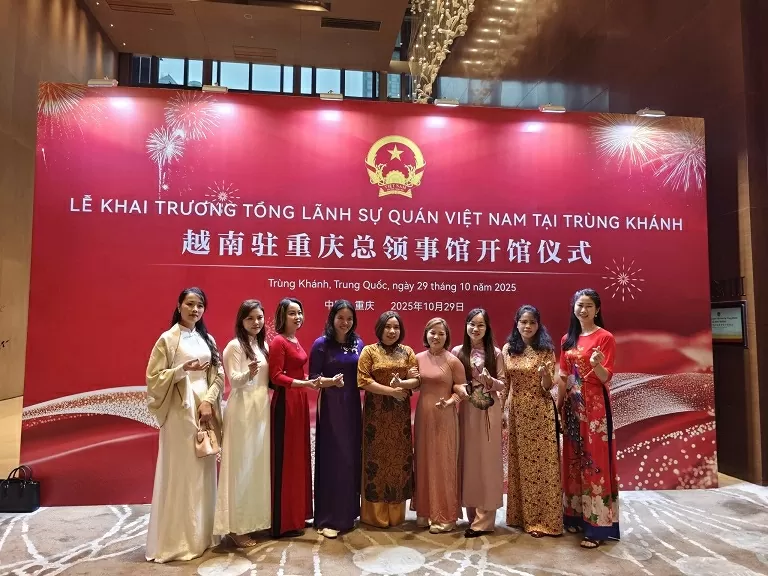 Mái nhà gắn kết người Việt tại Trùng Khánh