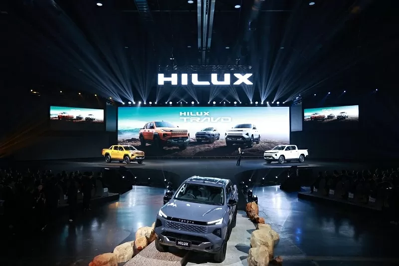 Tại thị trường Thái Lan, Toyota giới thiệu Hilux 2026 với ba lựa chọn cabin. Tại thị trường Thái Lan, Toyota giới thiệu Hilux 2026 với ba lựa chọn cabin.