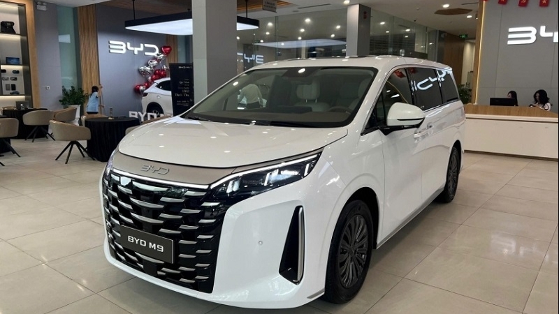 Cận cảnh BYD M9 mới ra mắt tại Việt Nam, giá từ 1,999 tỷ đồng