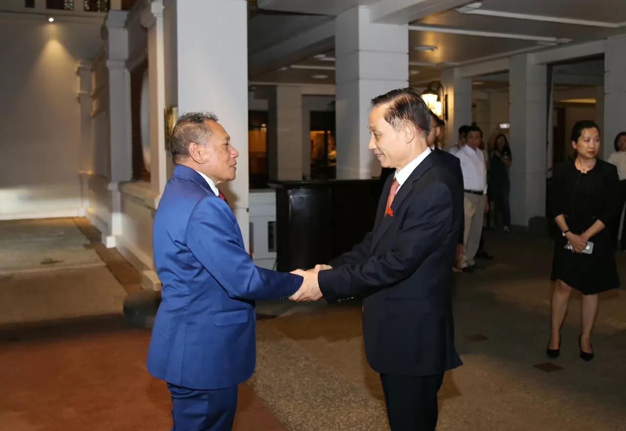 Bí thư Trung ương Đảng, Bộ trưởng Ngoại giao Lê Hoài Trung chào đón Bộ trưởng Ngoại giao và Ngoại thương Quần đảo Solomon Peter Shanel Agovaka thăm chính thức Việt Nam. (Ảnh : Thành Long) Bí thư Trung ương Đảng, Bộ trưởng Ngoại giao Lê Hoài Trung chào đón Bộ trưởng Ngoại giao và Ngoại thương Quần đảo Solomon Peter Shanel Agovaka thăm chính thức Việt Nam. (Ảnh : Thành Long)