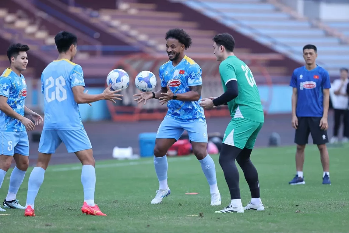 Xuân Son: Tôi sẵn sàng đá trận tuyển Việt Nam gặp Lào Xuân Son: Tôi sẵn sàng đá trận tuyển Việt Nam gặp Lào