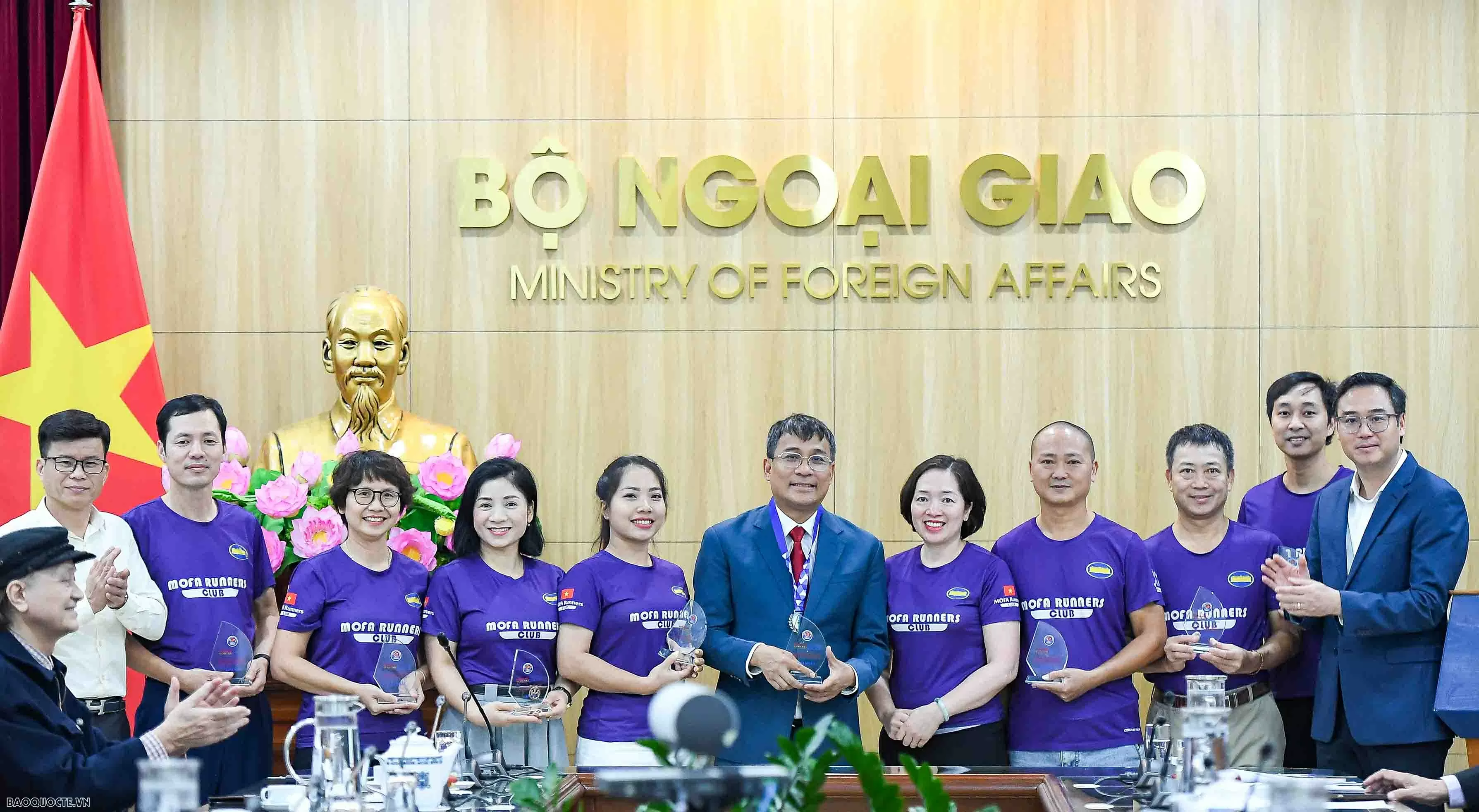 Trao giải cuộc thi sáng tác ca khúc ngành Ngoại giao và các cuộc thi phong trào nhân kỷ niệm 80 năm thành lập Ngành