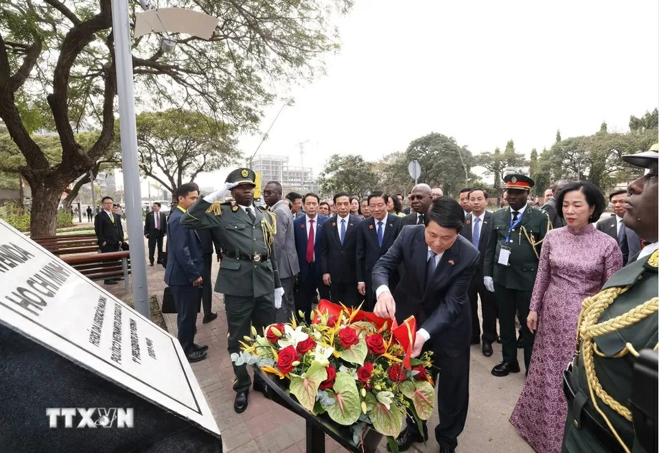 50 năm quan hệ Việt Nam-Angola: Đồng chí, hiểu biết và cùng có lợi 50 năm quan hệ Việt Nam-Angola: Đồng chí, hiểu biết và cùng có lợi