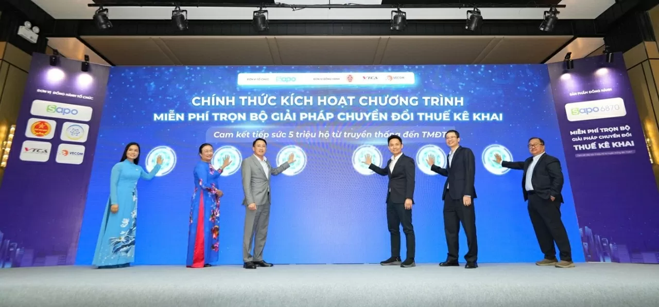 Doanh nghiệp công nghệ hỗ trợ tích cực đắc lực hộ kinh doanh triển khai kê khai thuế, chuyển đổi lên doanh nghiệp