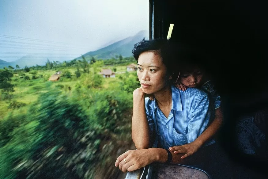 Một Việt Nam đang đổi thay qua ống kính nhiếp ảnh gia Catherine Karnow Một Việt Nam đang đổi thay qua ống kính nhiếp ảnh gia Catherine Karnow