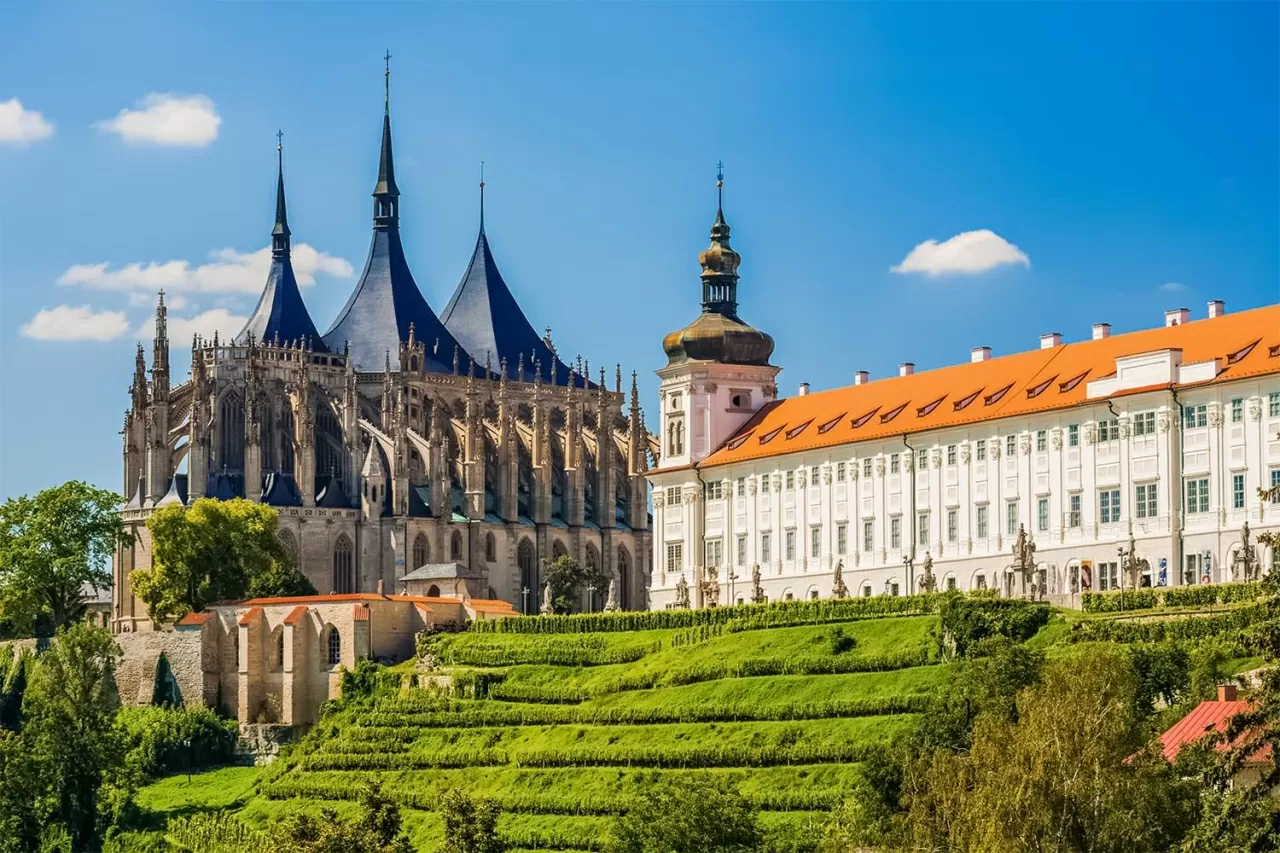 Hành trình đi qua xứ sở cổ tích giữa lòng châu Âu Hành trình đi qua xứ sở cổ tích giữa lòng châu Âu