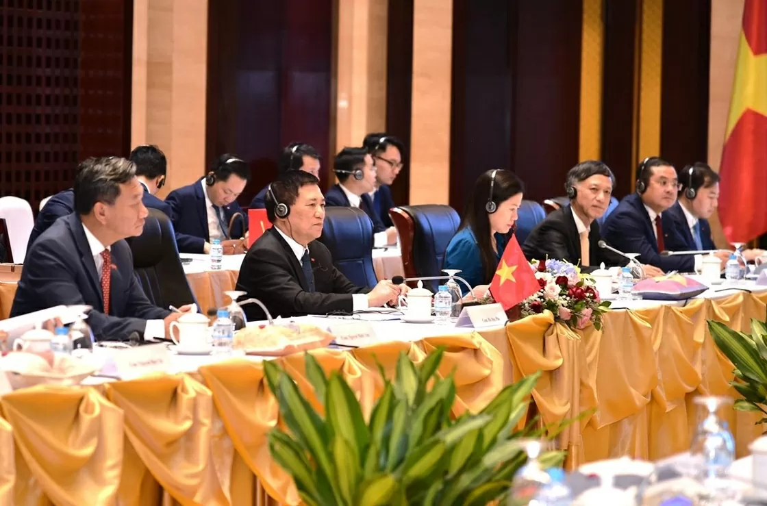 Phối hợp chặt chẽ, quyết tâm đưa quan hệ Việt Nam-Lào bền vững trong giai đoạn mới
